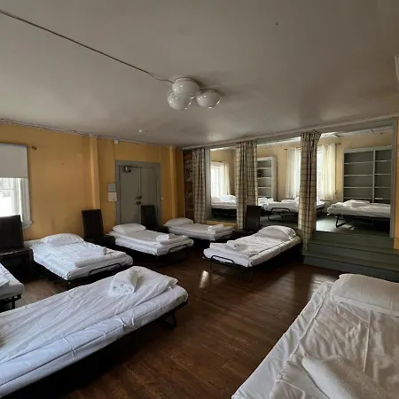 Stansvikin Kartano * هلسنكي